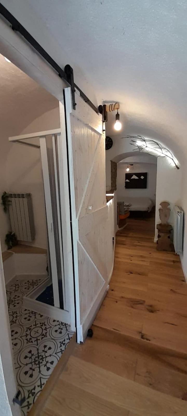 B&B 8A Castelbianco Colletta Exteriör bild
