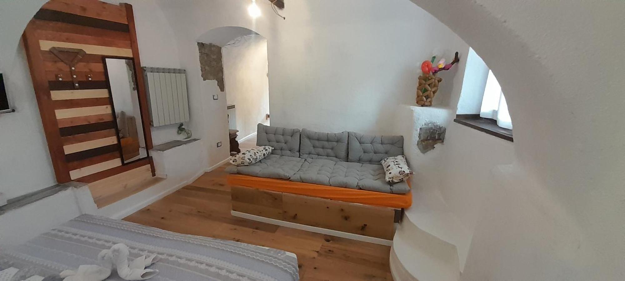 B&B 8A Castelbianco Colletta Exteriör bild